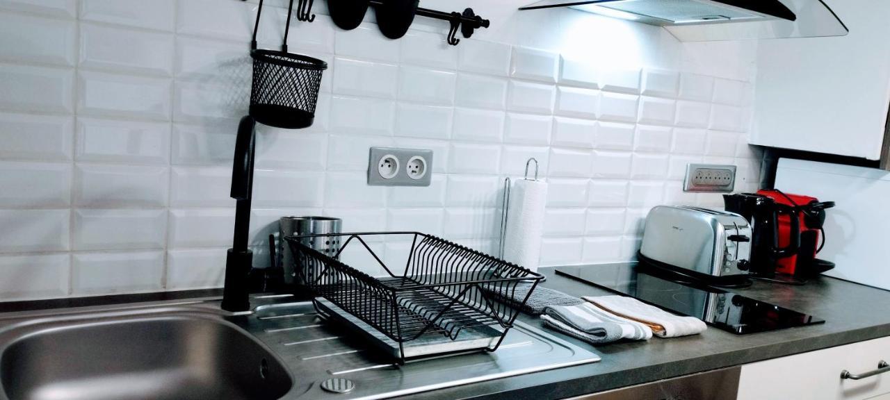 L'Echappee Belle Parking Apartment Avignon Ngoại thất bức ảnh